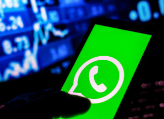 WhatsApp is now allowing users to add up to 512 people to groups.